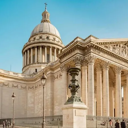 Guestready - A 5 Mins Du Pantheon شقة باريس